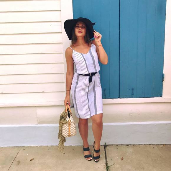 Meet your Posher, Sydney - Picture 1 of 1